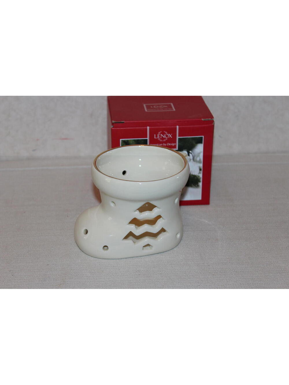 NEW Lenox Illuminations Christmas Stocking Tea Light Votive